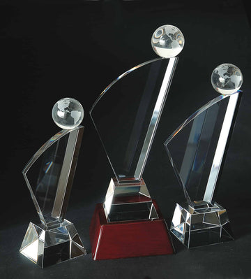 Continental Globe Crystal Award customizable with texts and logos, Crystal globe fan shape award with base
